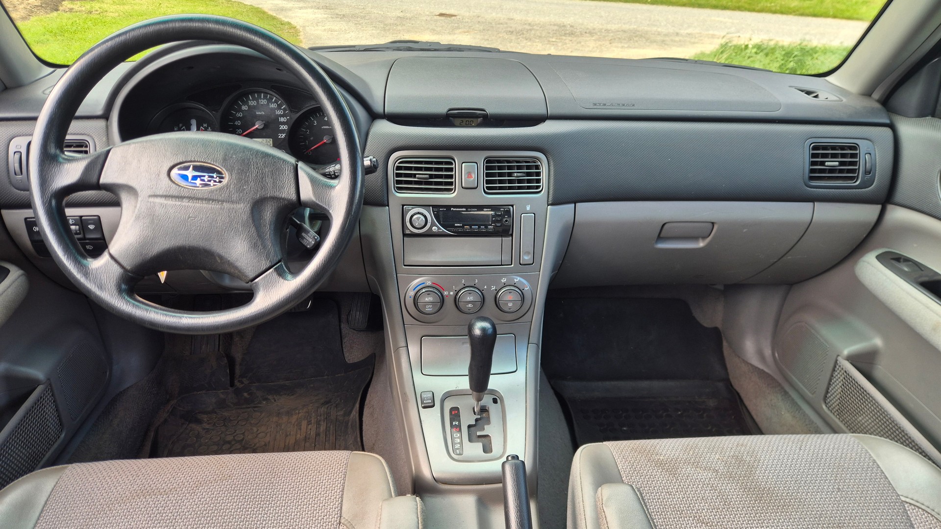 SUBARU Forester 2.0X Comfort Automatic-image-6