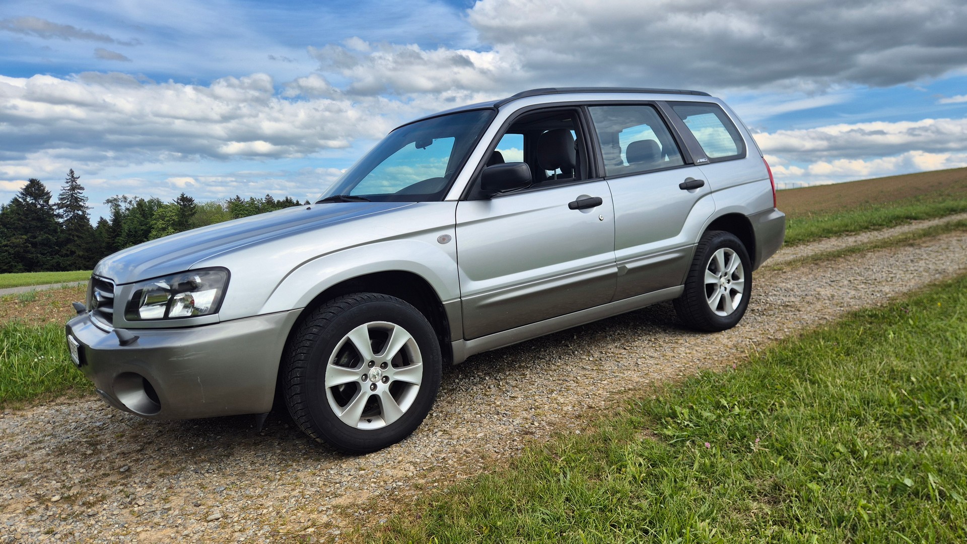 SUBARU Forester 2.0X Comfort Automatic-image-0