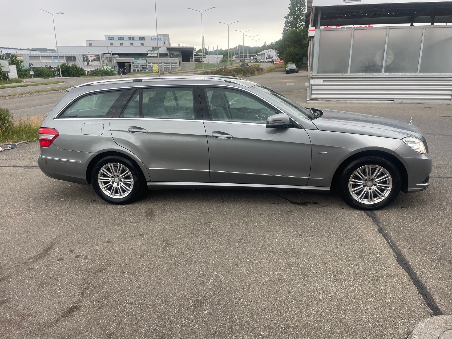 MERCEDES-BENZ E 350 CGI BlueEfficiency Elégance 7G-Tronic-image-3