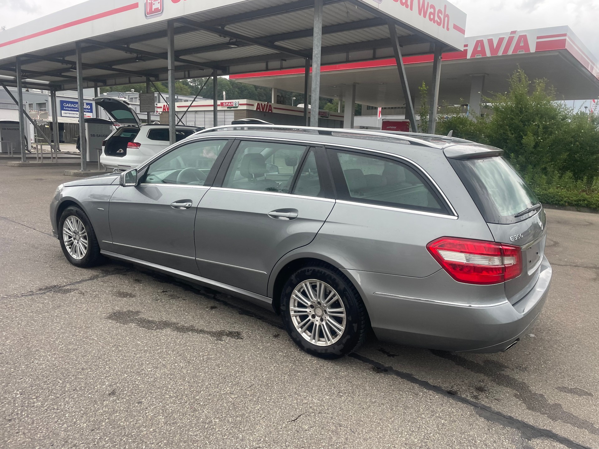 MERCEDES-BENZ E 350 CGI BlueEfficiency Elégance 7G-Tronic-image-7