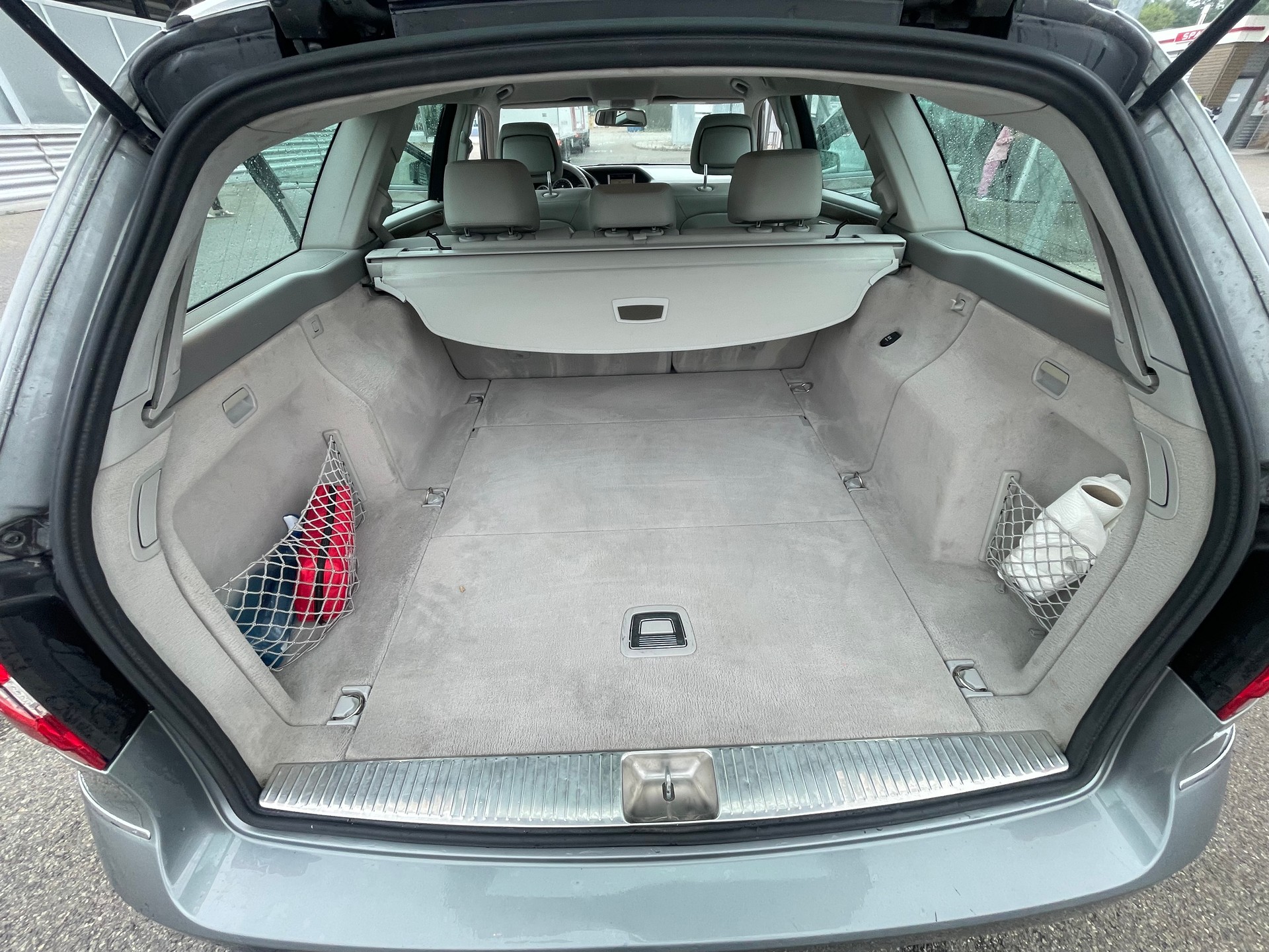 MERCEDES-BENZ E 350 CGI BlueEfficiency Elégance 7G-Tronic-image-15