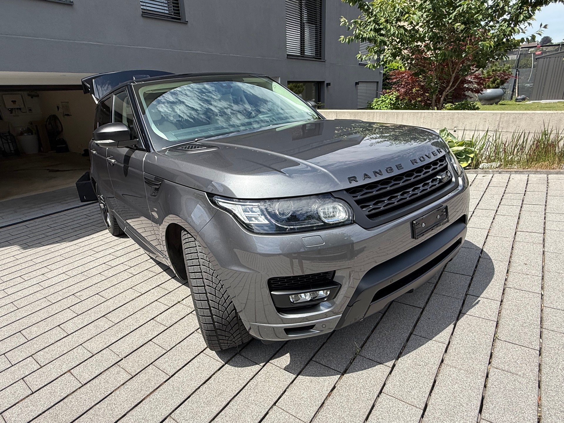 LAND ROVER 3.0 V6 SC HSE Dynamic-image-1