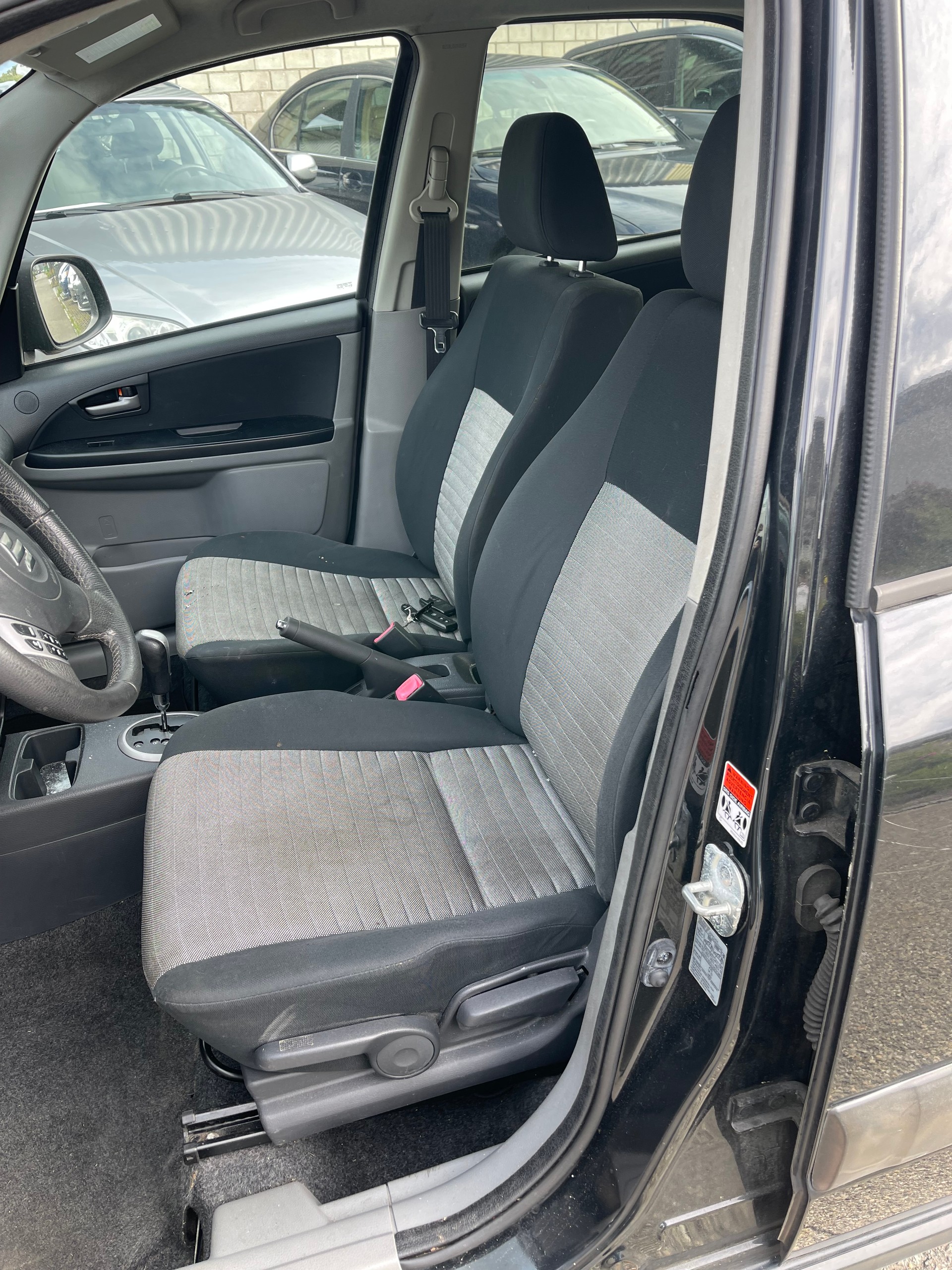 SUZUKI SX4 1.6 16V GL Top 2WD Automatic-image-11