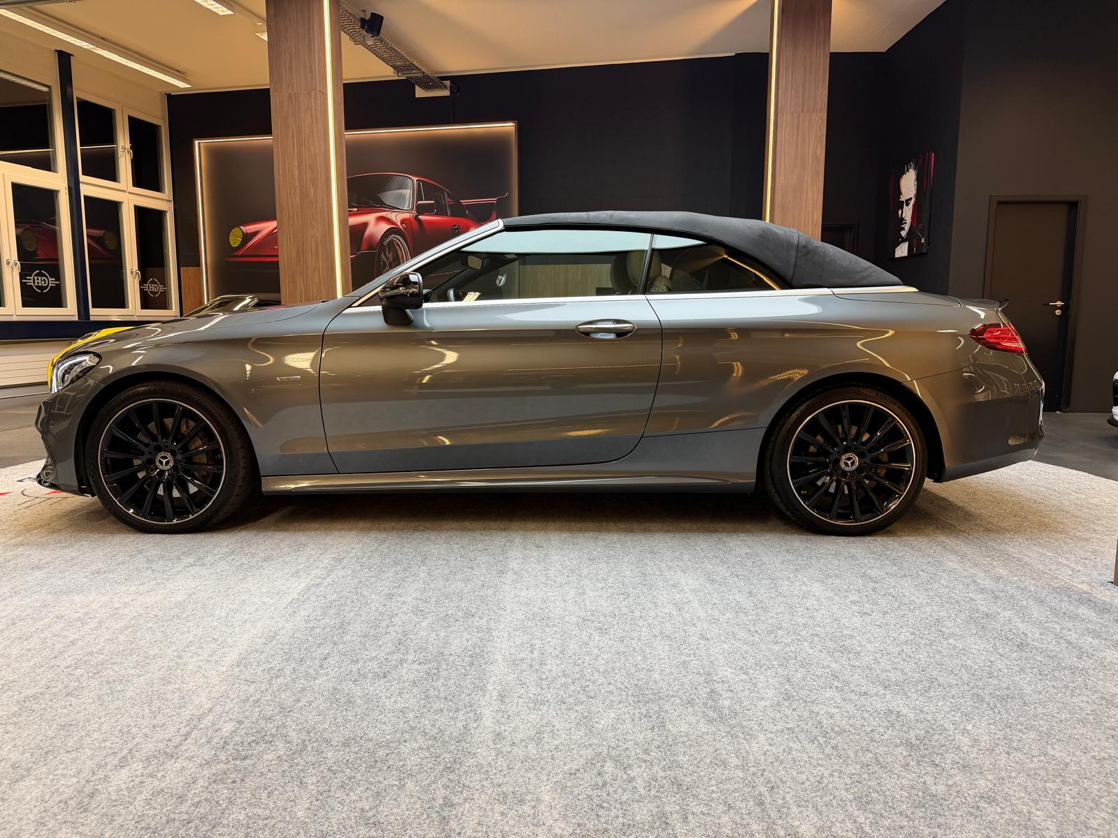 MERCEDES-BENZ C 400 AMG Line 4matic Cabriolet-image-6