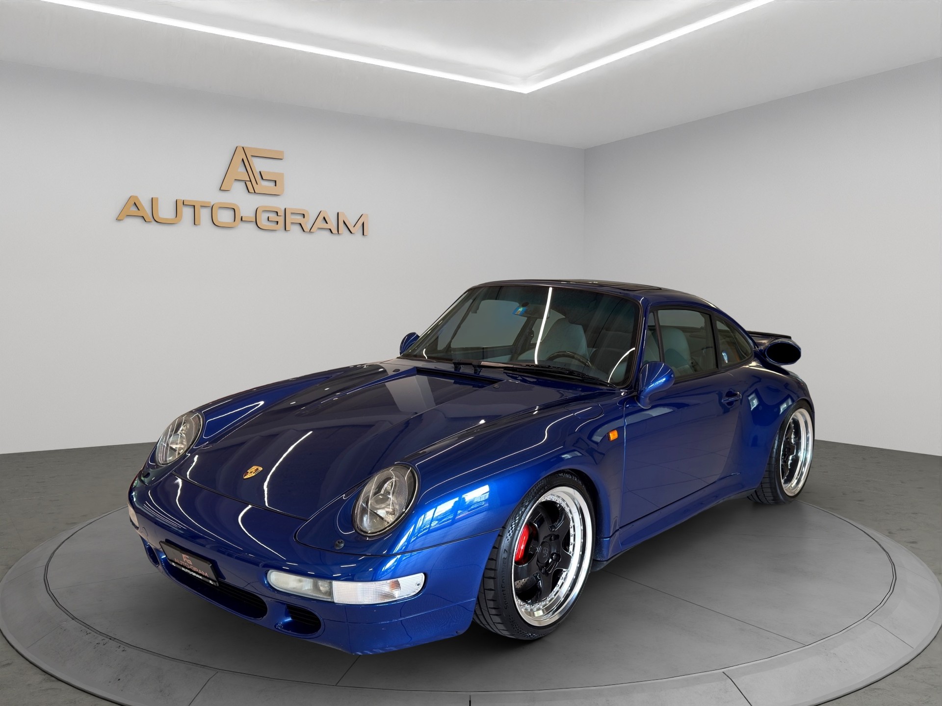 PORSCHE 911 Turbo-image-0