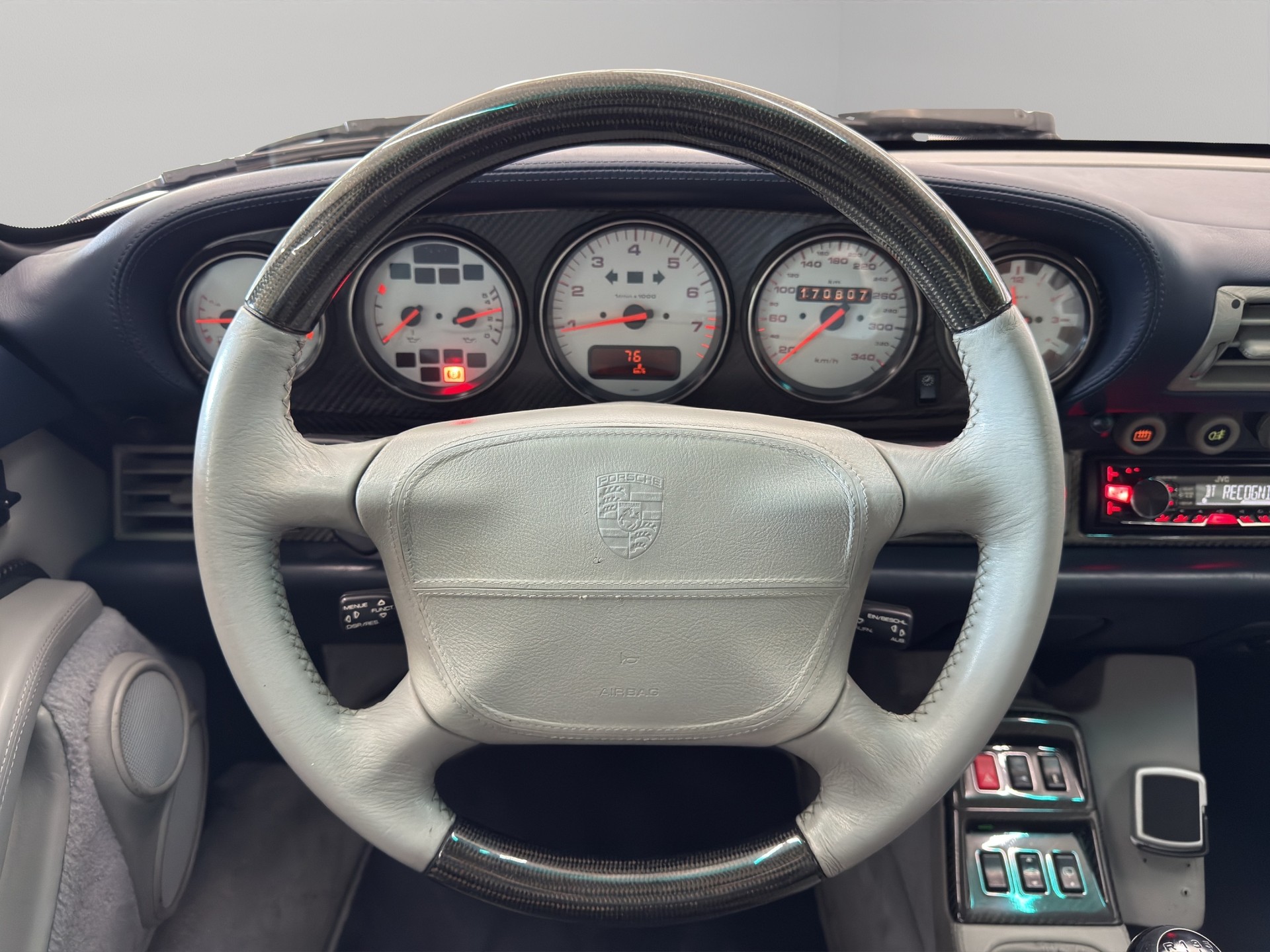 PORSCHE 911 Turbo-image-15