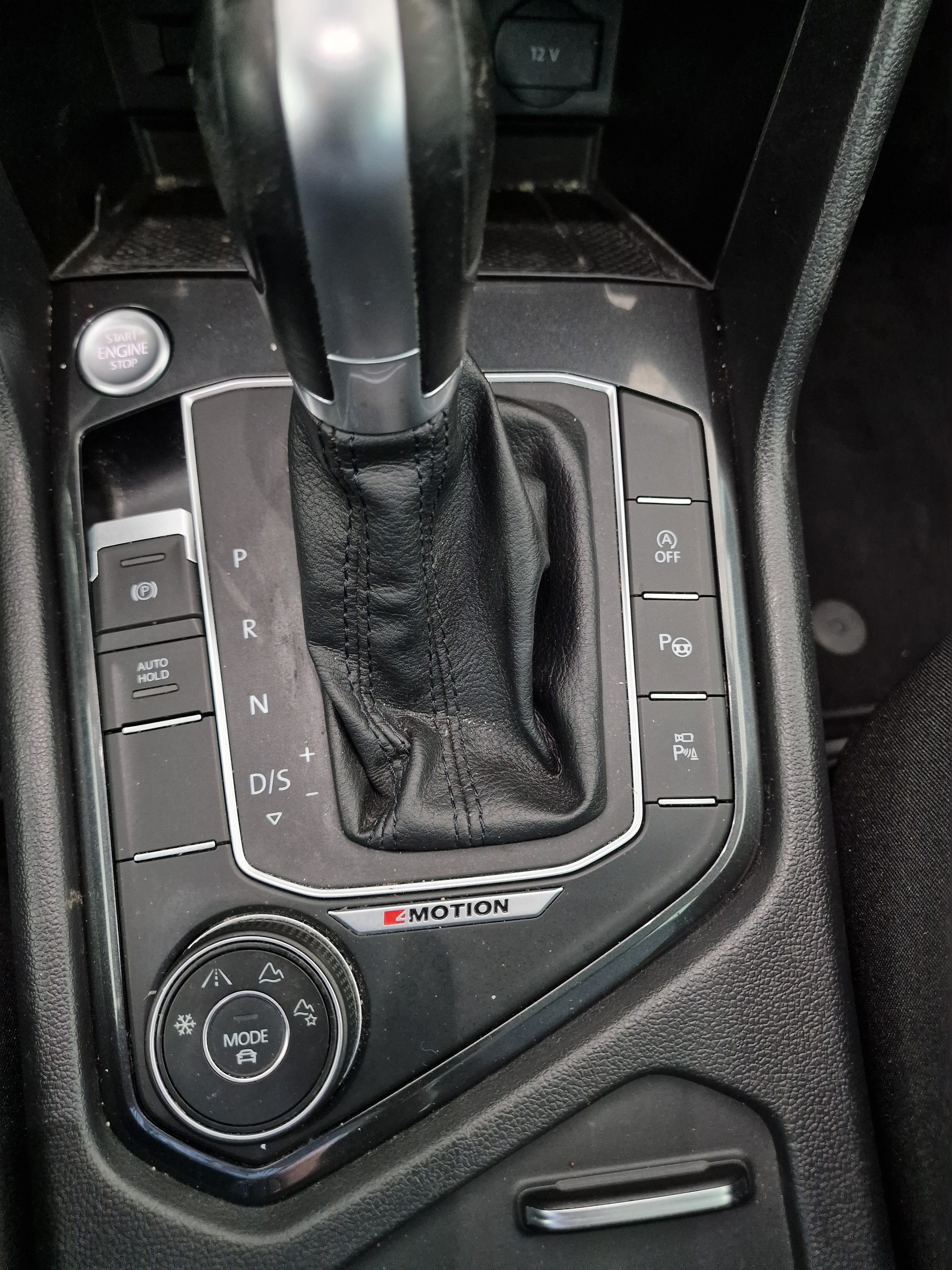 VW Tiguan 2.0TSI Highline 4Motion DSG 24Mt Gara 8x Alu-image-15