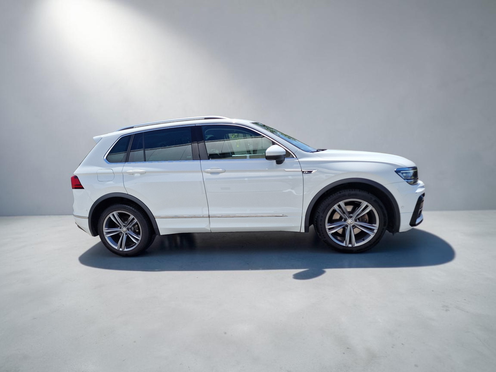 VW Tiguan 2.0TSI Highline 4Motion DSG 24Mt Gara 8x Alu-image-4