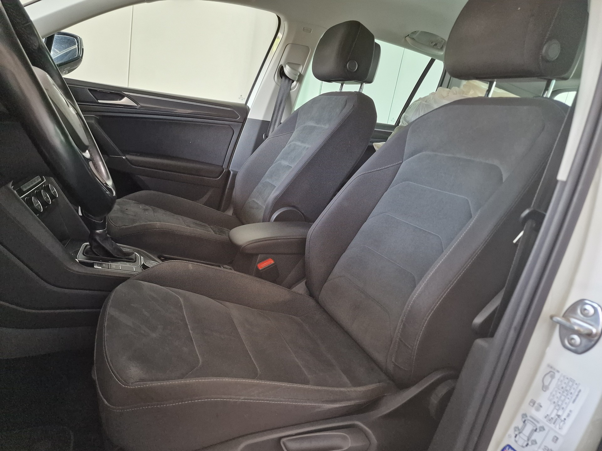 VW Tiguan 2.0TSI Highline 4Motion DSG 24Mt Gara 8x Alu-image-10