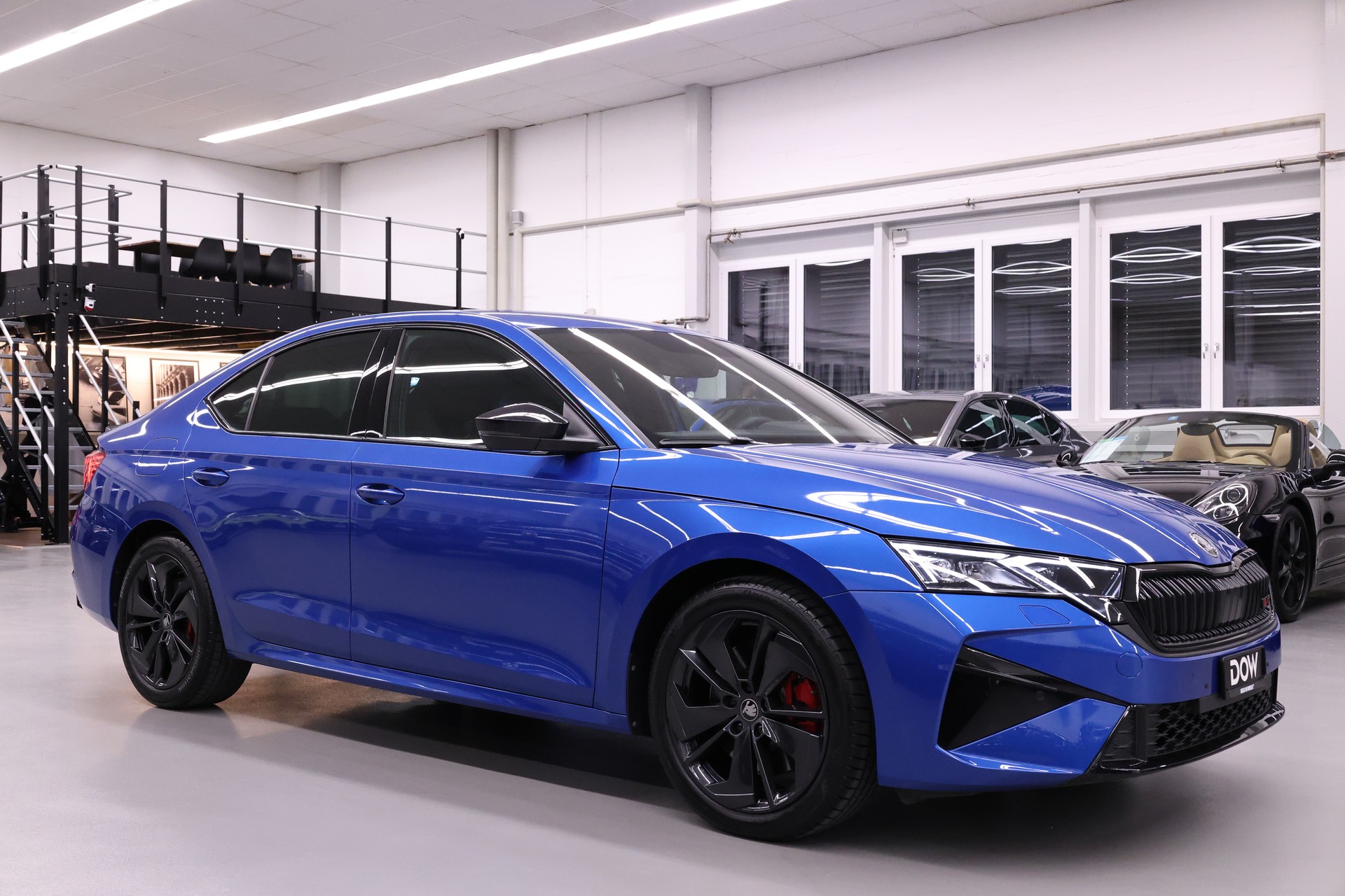 SKODA Octavia Limousine 2.0 TSI RS DSG-showroom-element-1