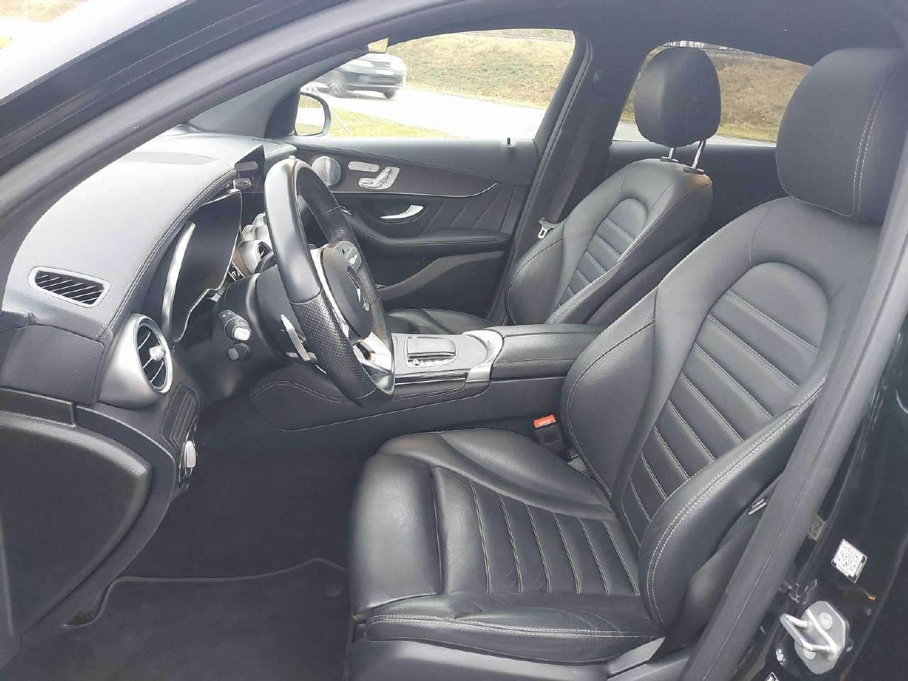 MERCEDES-BENZ GLC 220 d 4m Coupé-image-4