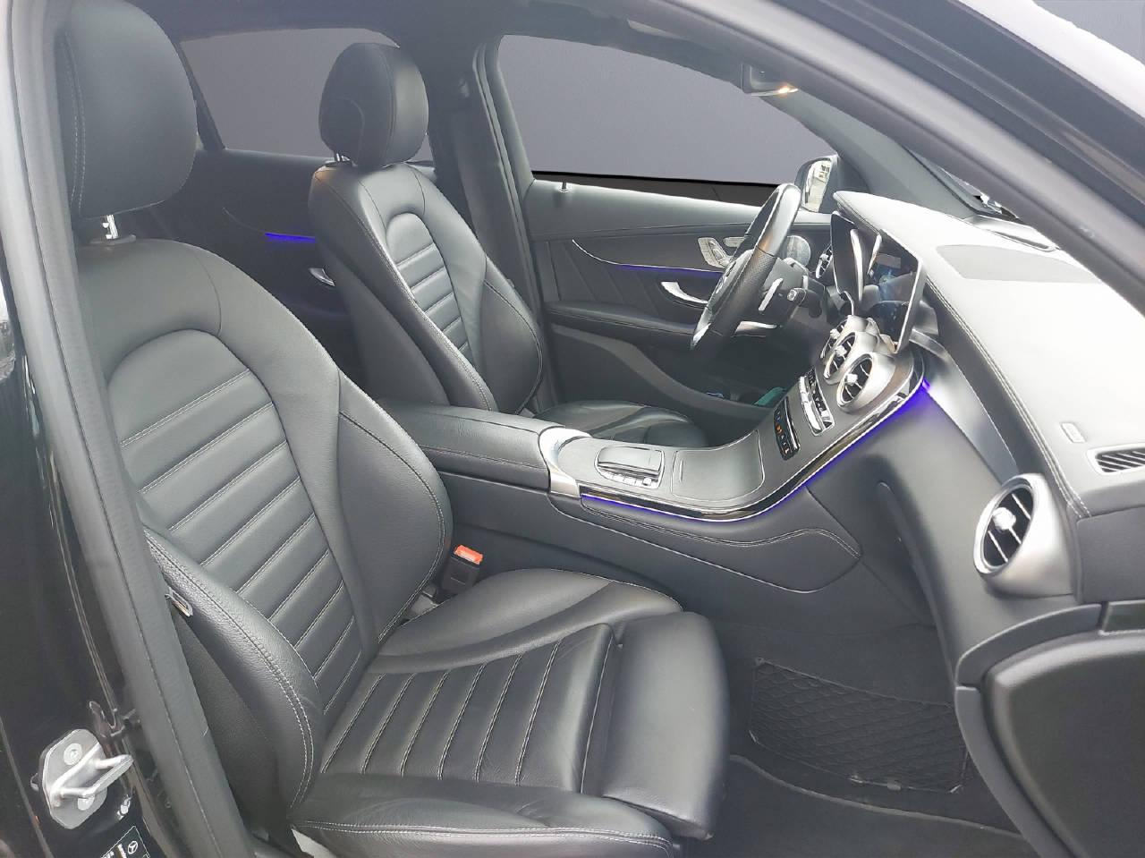 MERCEDES-BENZ GLC 220 d 4m Coupé-image-8
