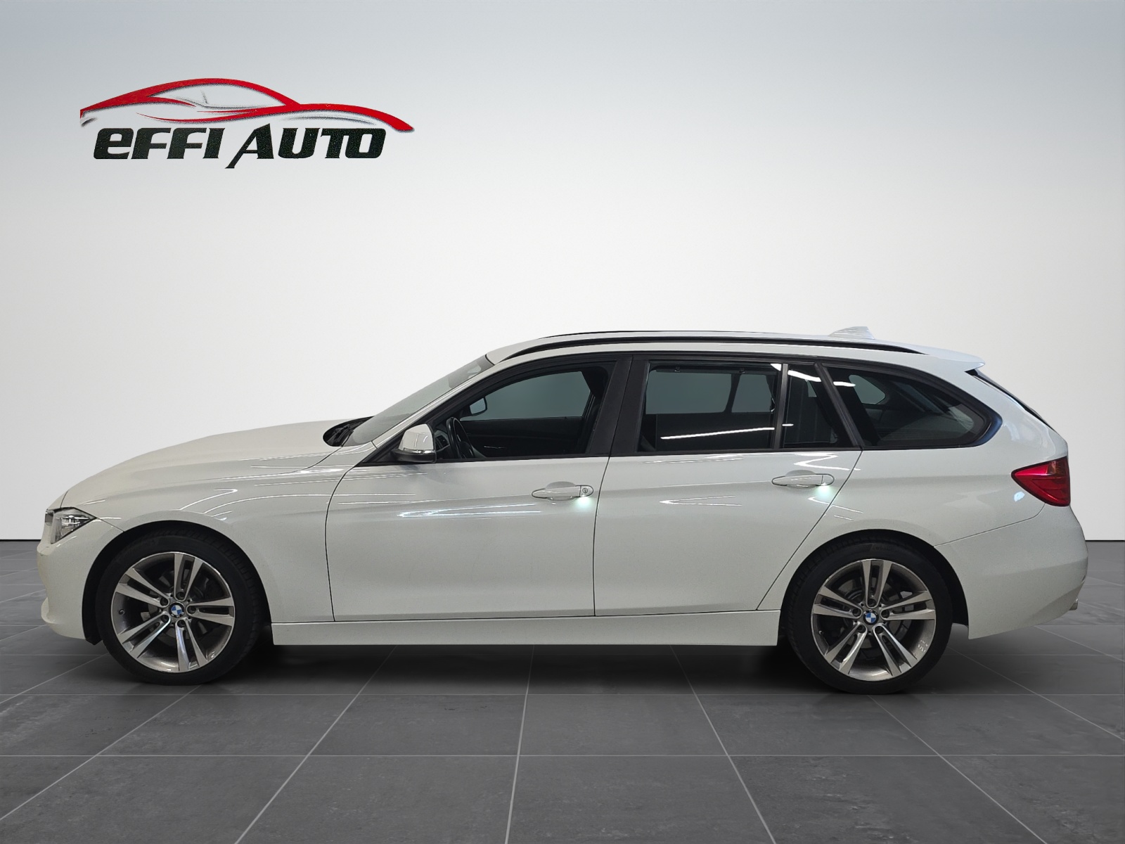 BMW 320i Touring Sport Line Steptronic-image-1