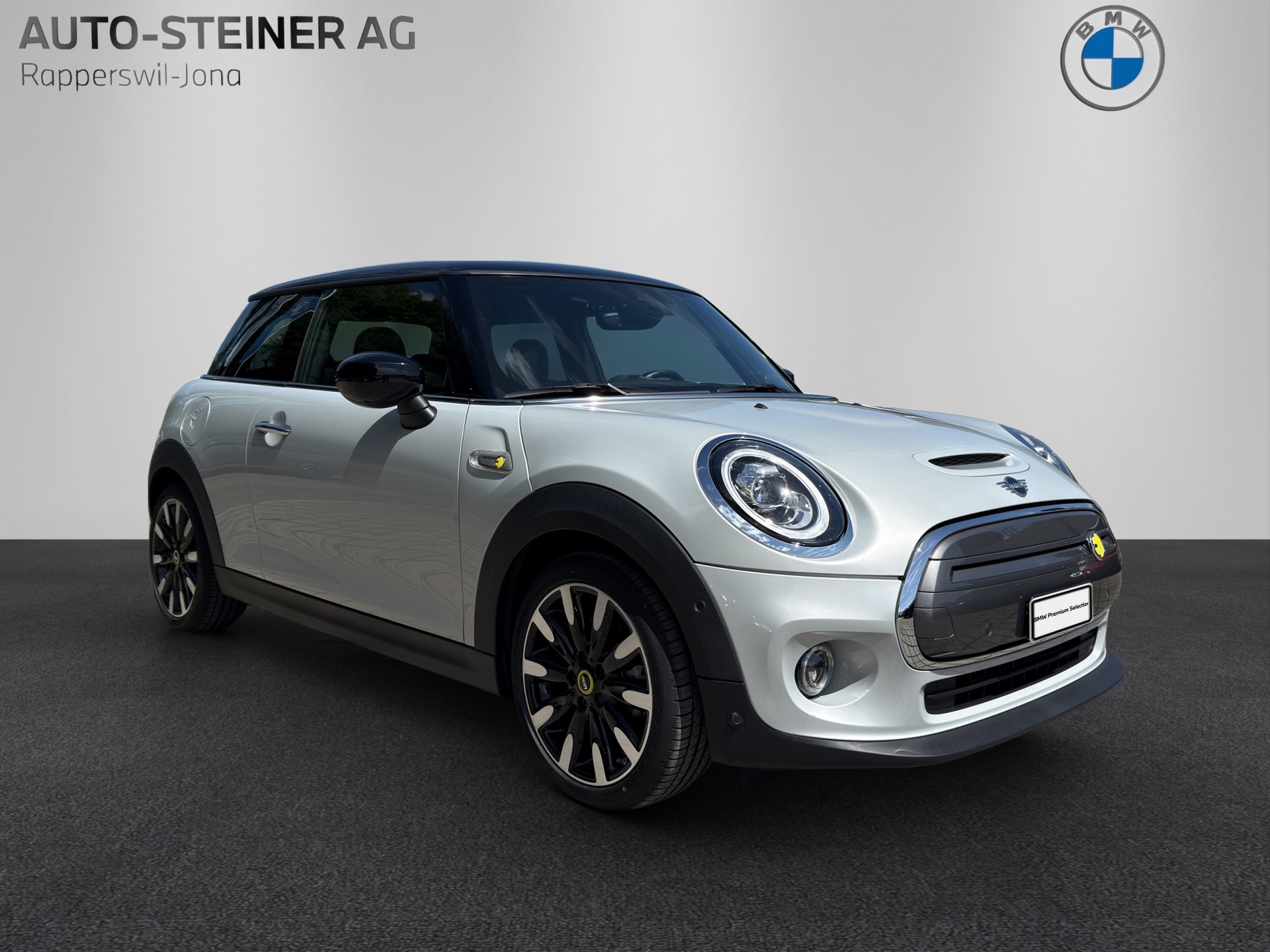 MINI F56 Cooper SE-image-6