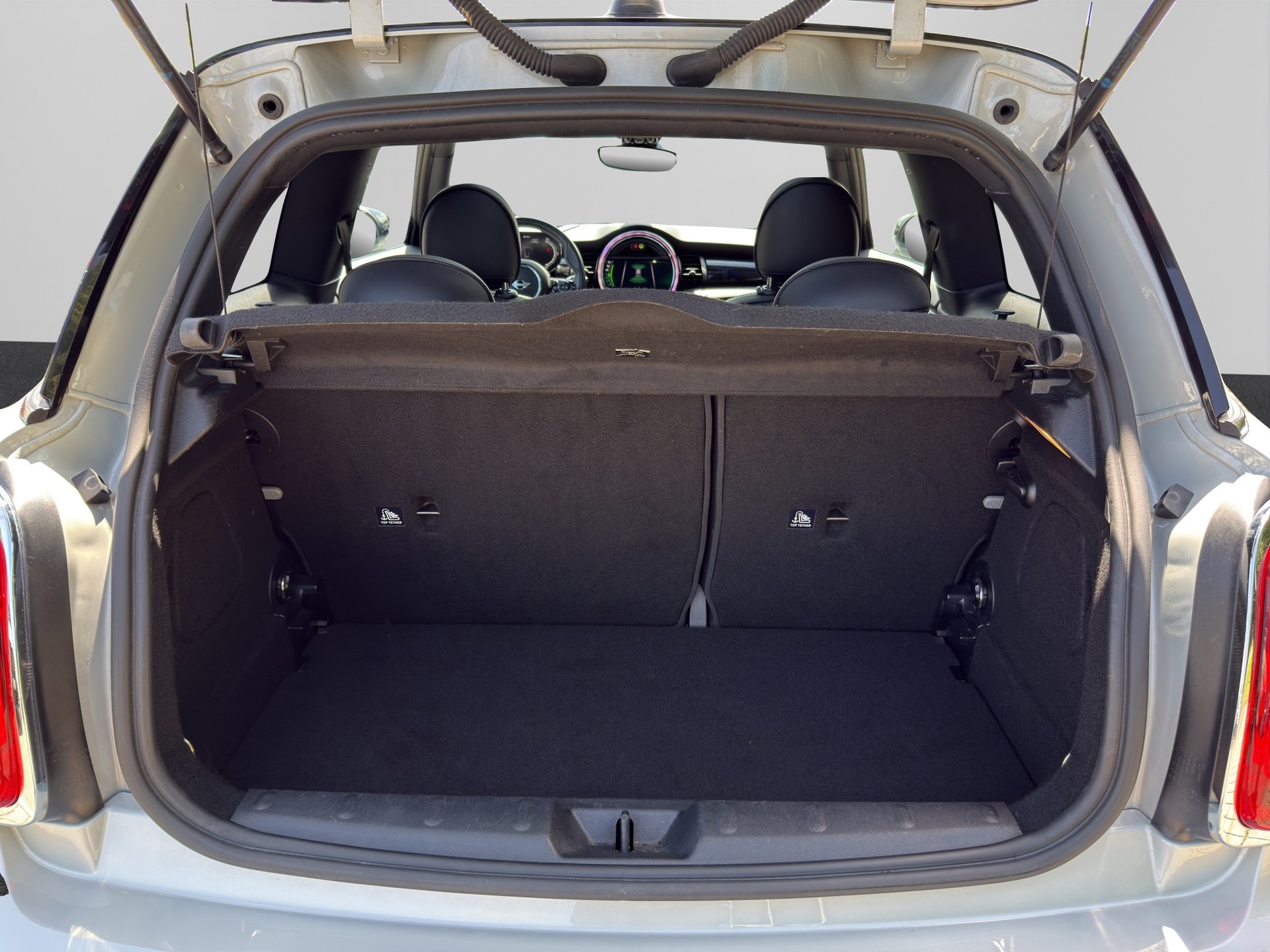 MINI F56 Cooper SE-image-14