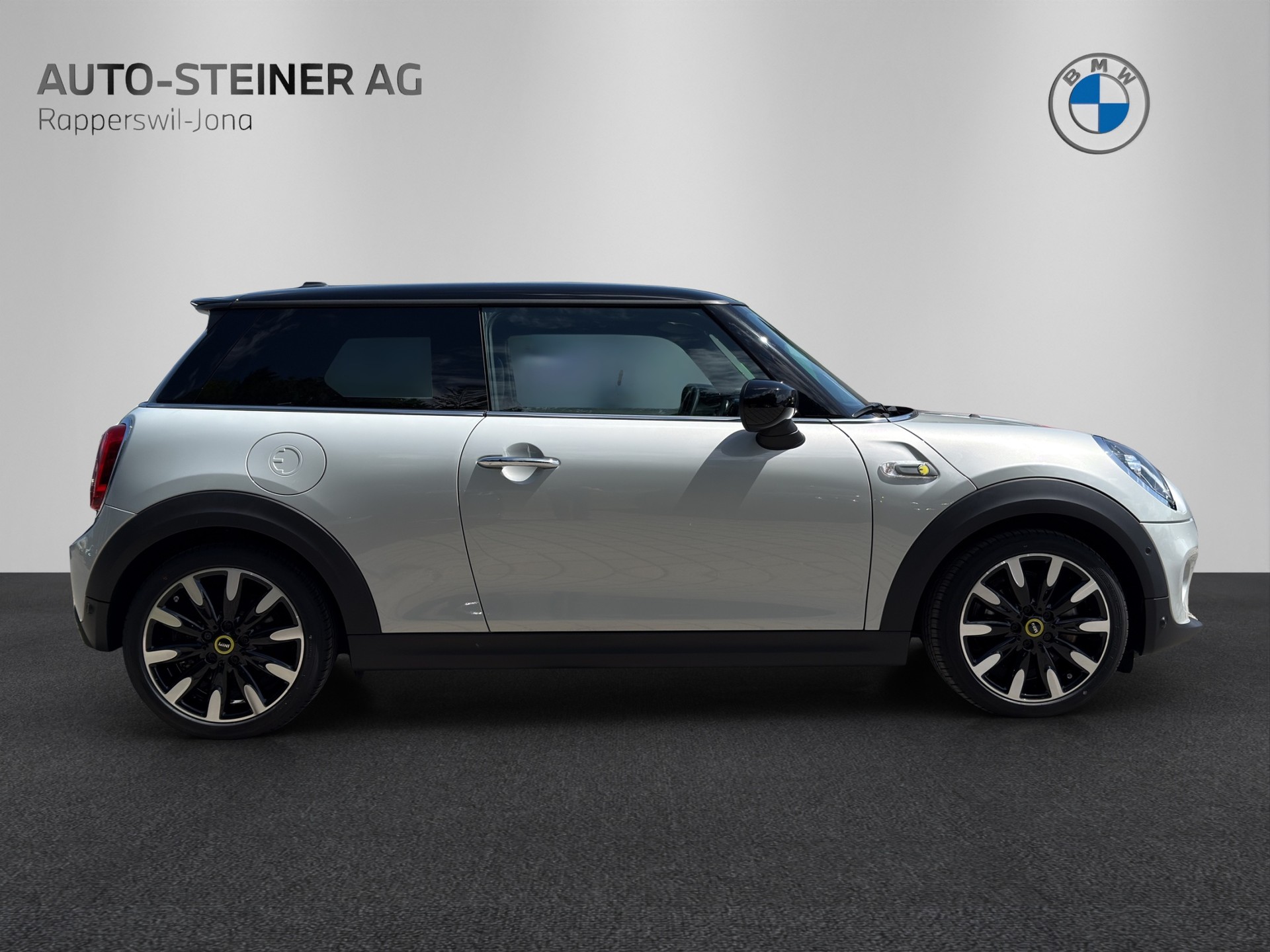 MINI F56 Cooper SE-image-5