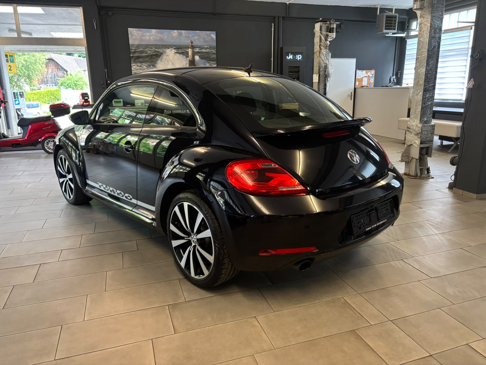 VW Beetle 2.0 TSI Sport DSG-image-3