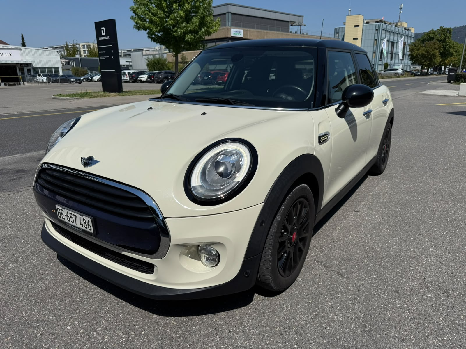MINI 1.5i Cooper-image-2