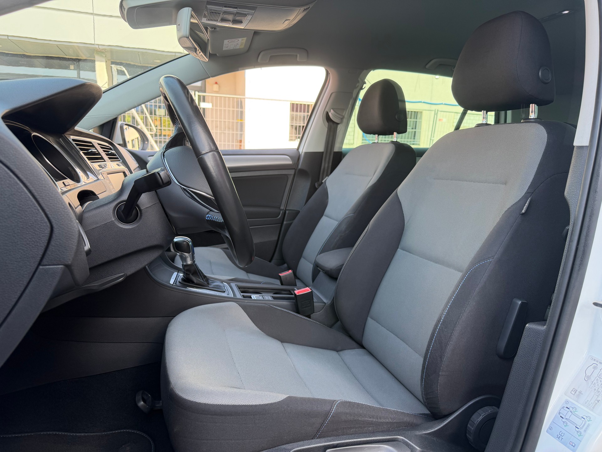 VW e-Golf-image-7