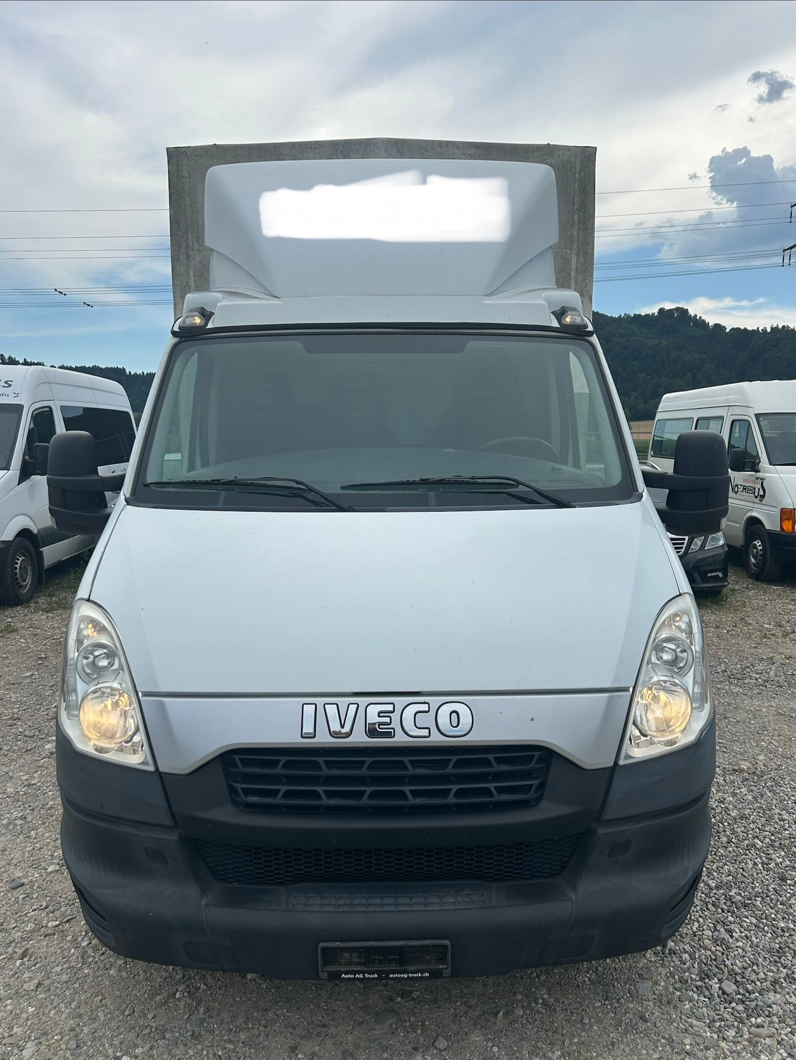IVECO 35 S 15-image-1