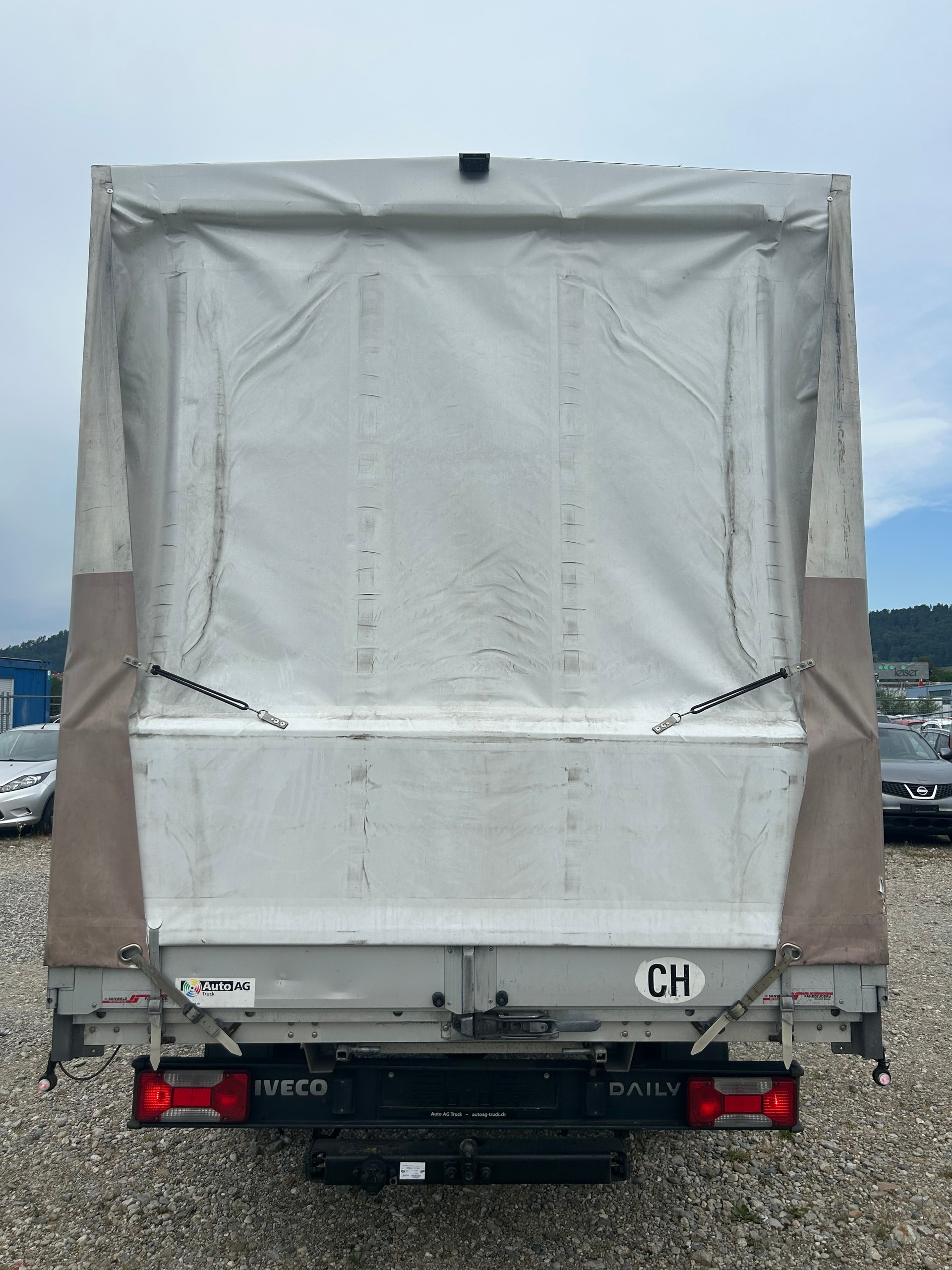 IVECO 35 S 15-image-4