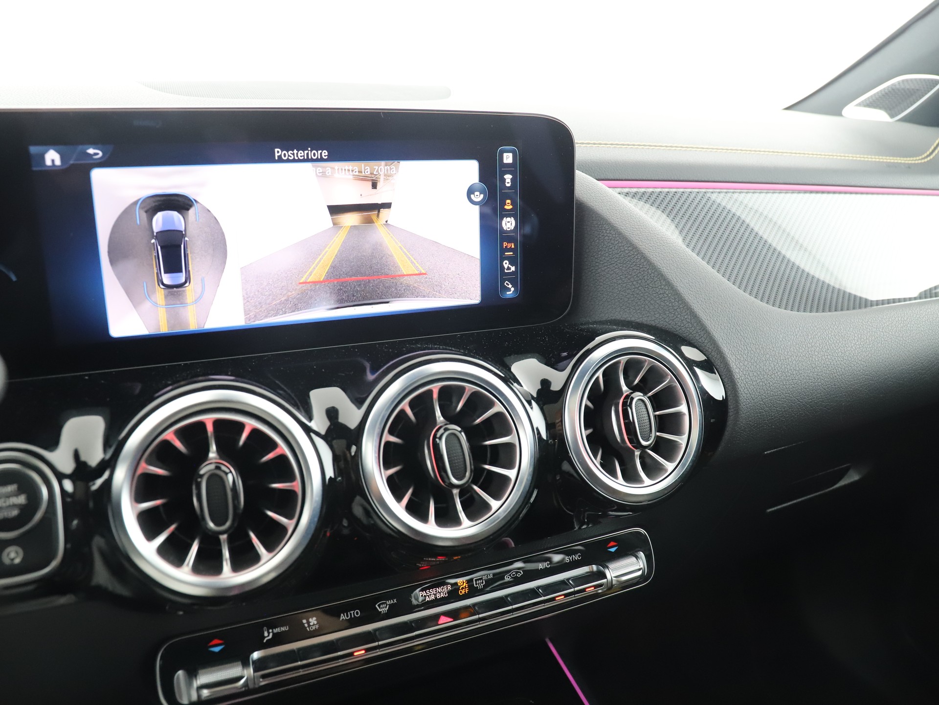 MERCEDES-BENZ GLA AMG 45 S 4M+8G-DCT-image-14