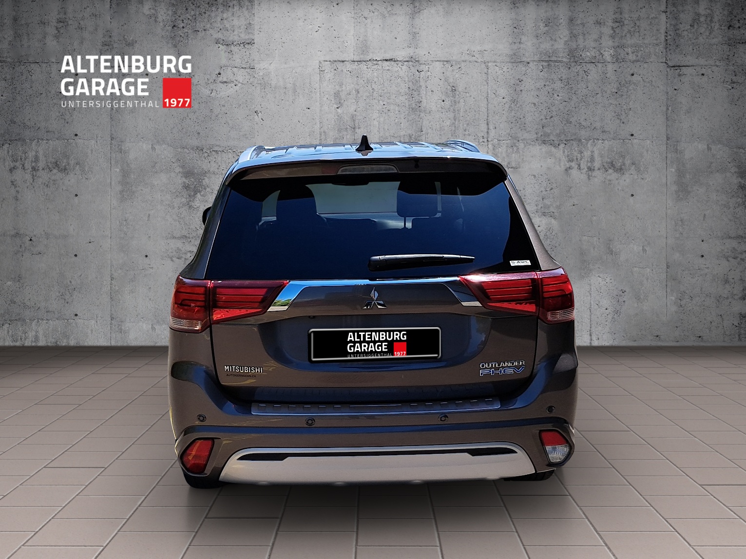 MITSUBISHI Outlander 2.4 PHEV Diamond-image-3