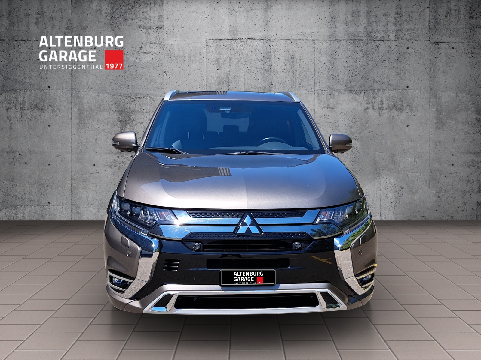 MITSUBISHI Outlander 2.4 PHEV Diamond-image-7