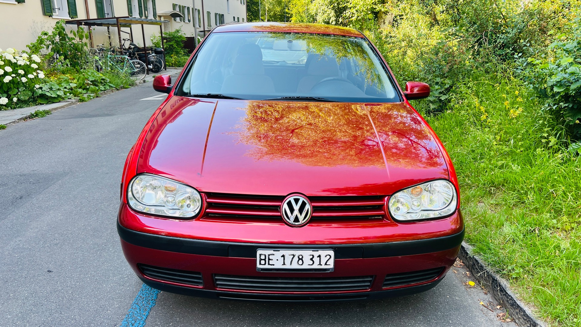 VW Golf 1.8 Trendline 4Motion-image-7