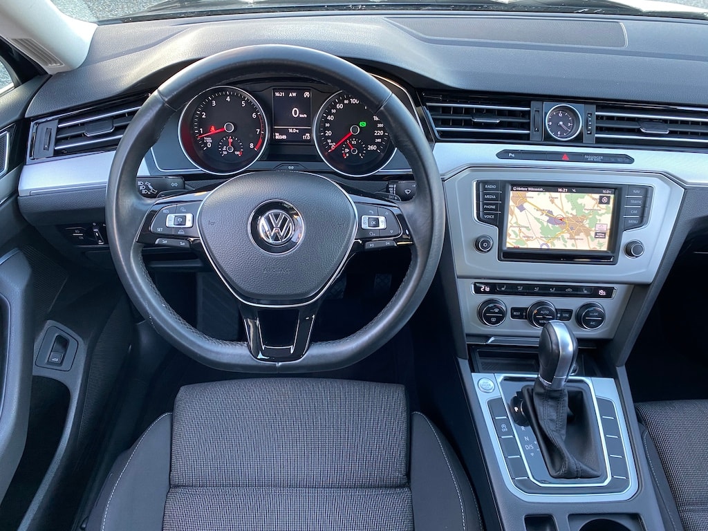 VW Passat Variant 1.4 TSI ACT BMT Comfortline DSG-image-9