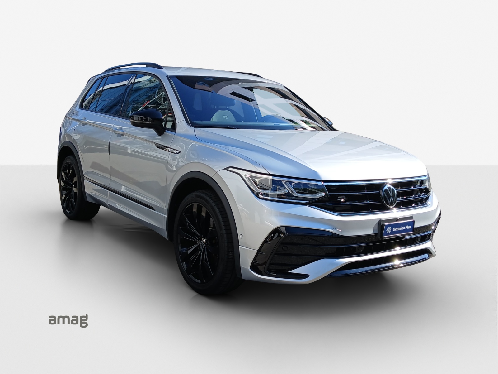 VW Tiguan 2.0TSI R-Line 4Motion DSG-image-5
