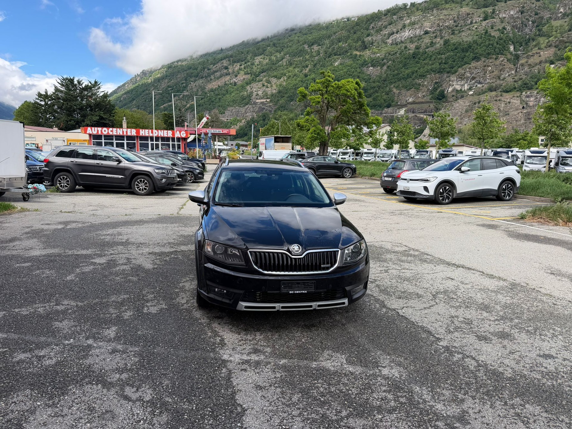 SKODA Octavia Combi 2.0 TDI Scout 4x4 DSG-image-1