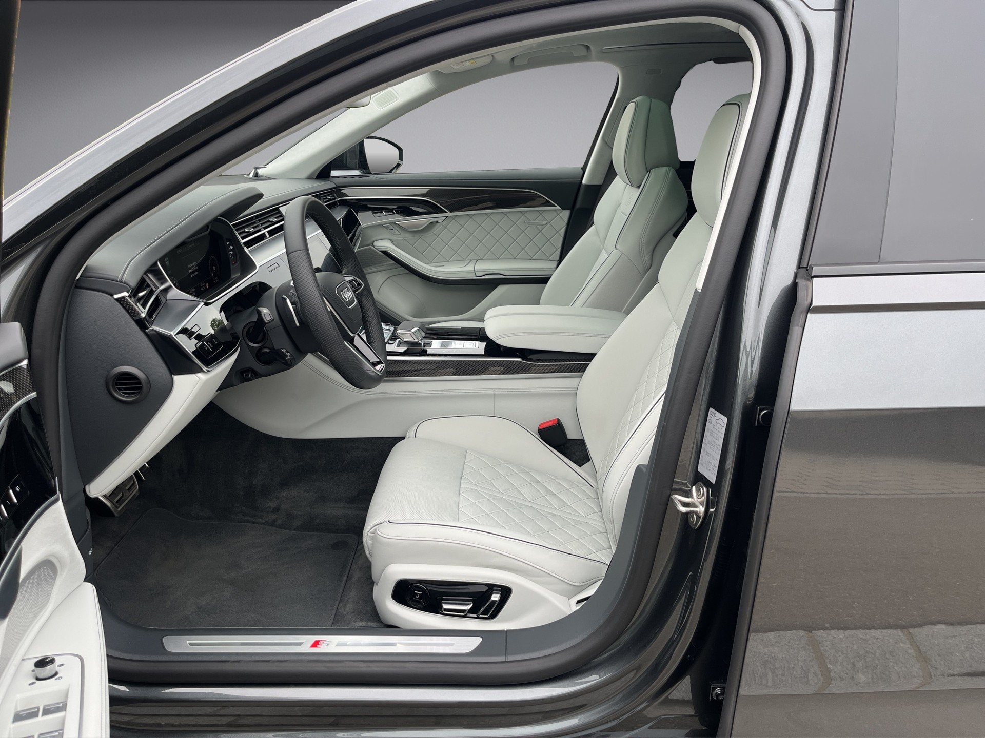 AUDI A8 60 L TFSI e quattro tiptronic*Audi Exclusive Selection Volllederpaket, Matrix-LED, B&O Sound, (5-Jahre Garantie)-image-8