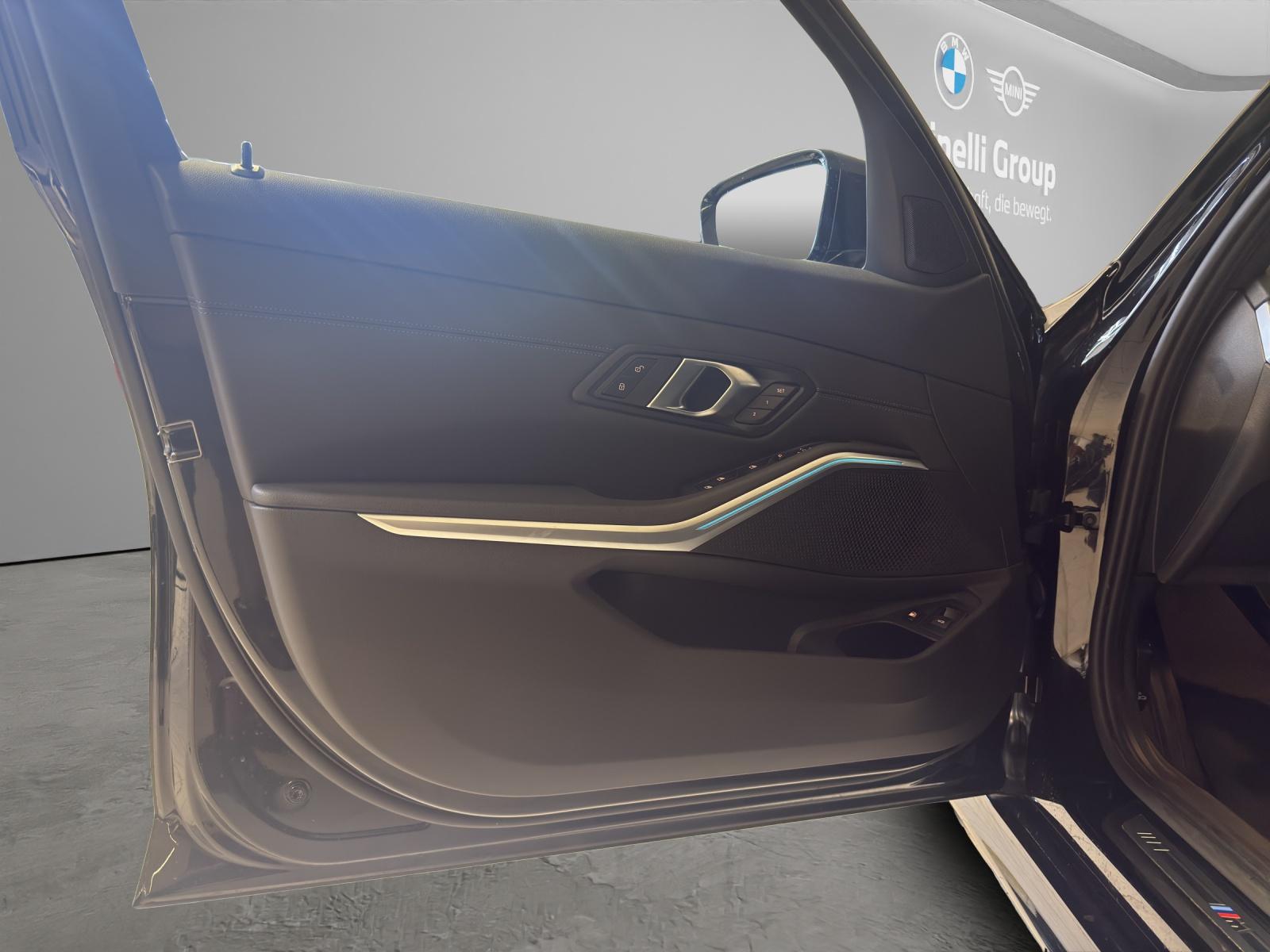 BMW 330e xDrive Touring M-SportPaket-image-9