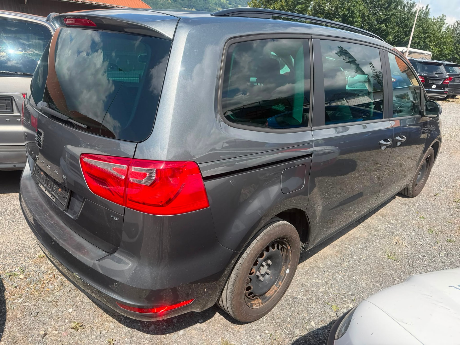 SEAT Alhambra 1.4 TSI Reference Eco DSG-image-11
