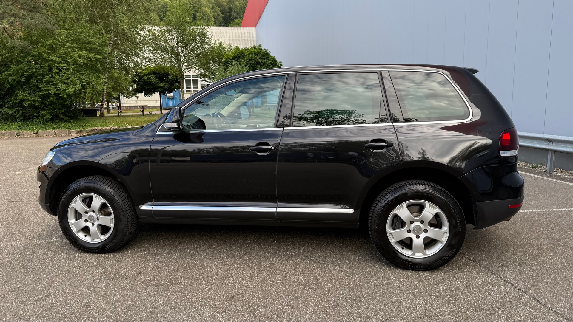 VW Touareg 3.0 TDI Tiptronic-image-5