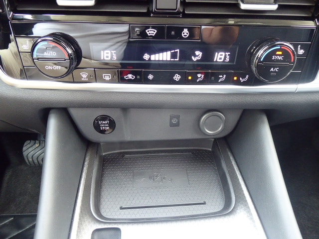 NISSAN Qashqai 1.3 DIG-T MHEV N-Connecta Xtronic 4x4-image-12