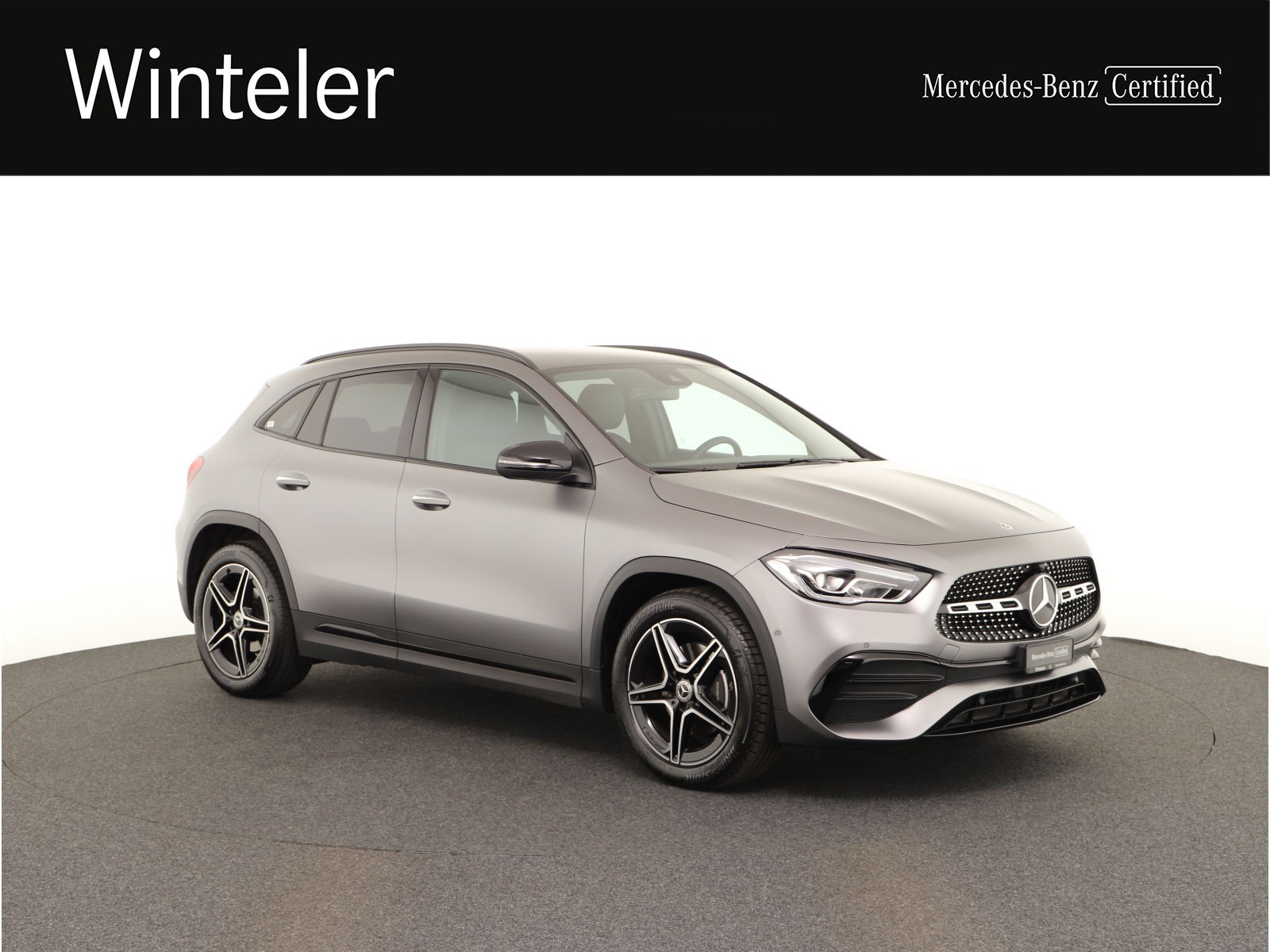 MERCEDES-BENZ GLA 180 AMG Line 7G-DCT-image-2