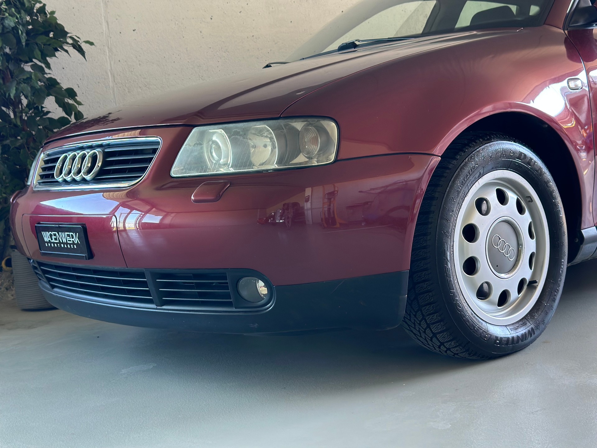 AUDI A3 1.8 Ambiente-image-4