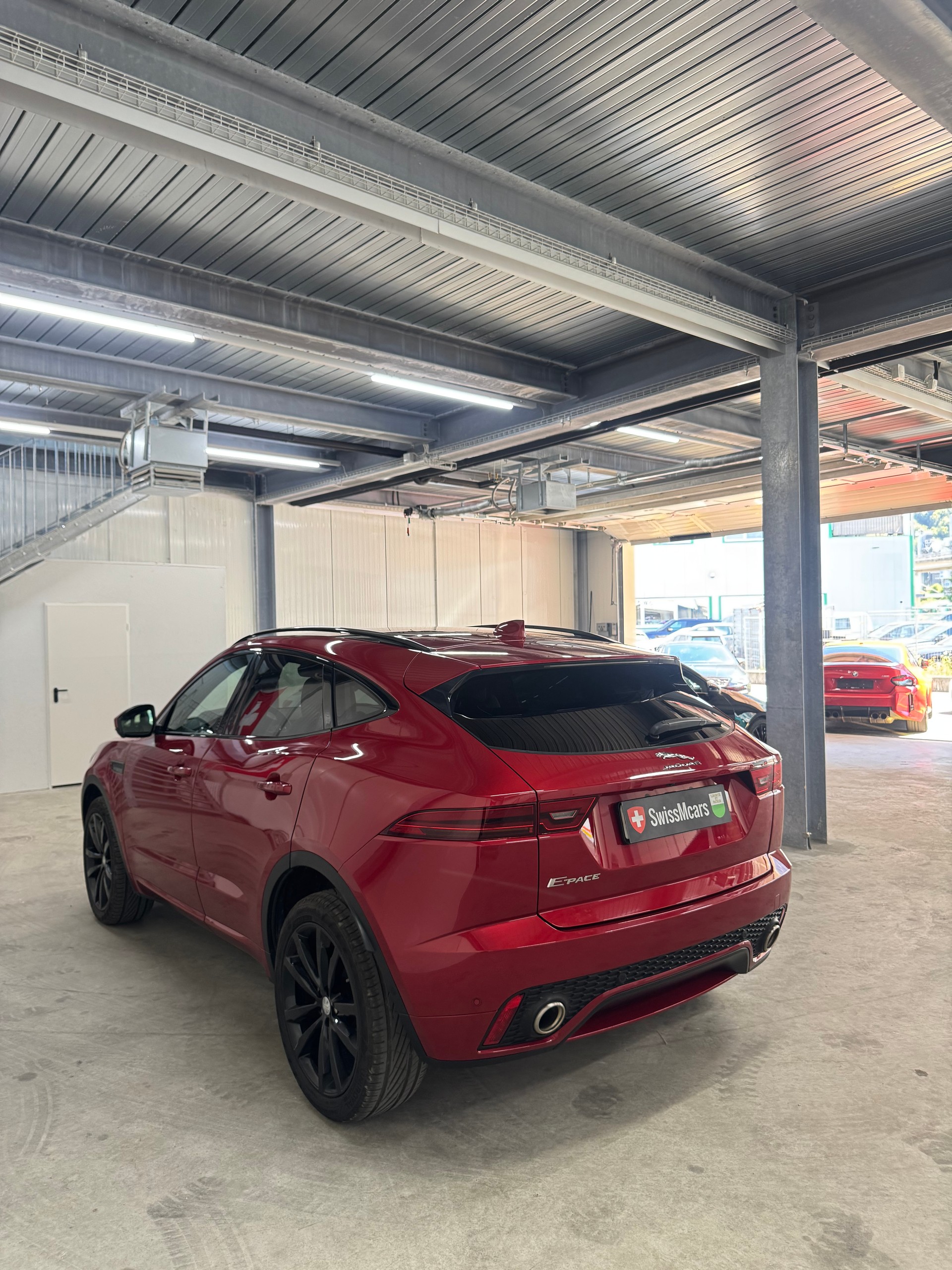 JAGUAR E-Pace 2.0 P300 SE AWD Automatik-image-9