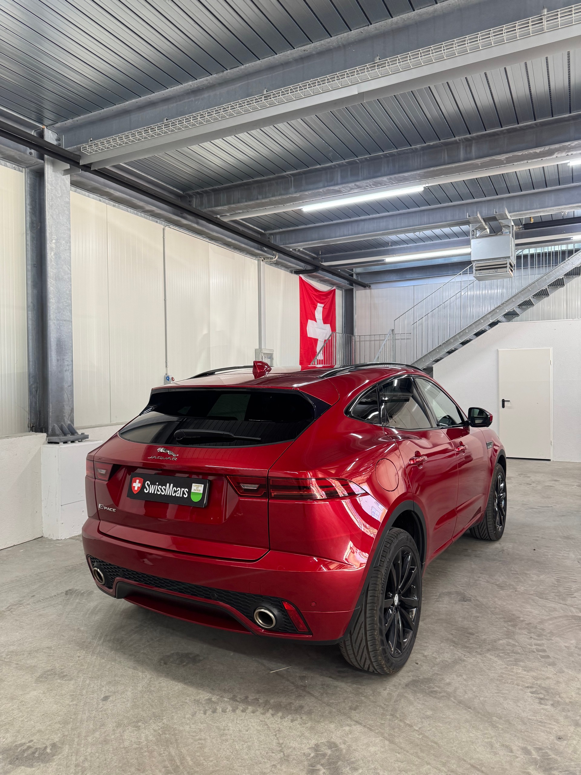 JAGUAR E-Pace 2.0 P300 SE AWD Automatik-image-3