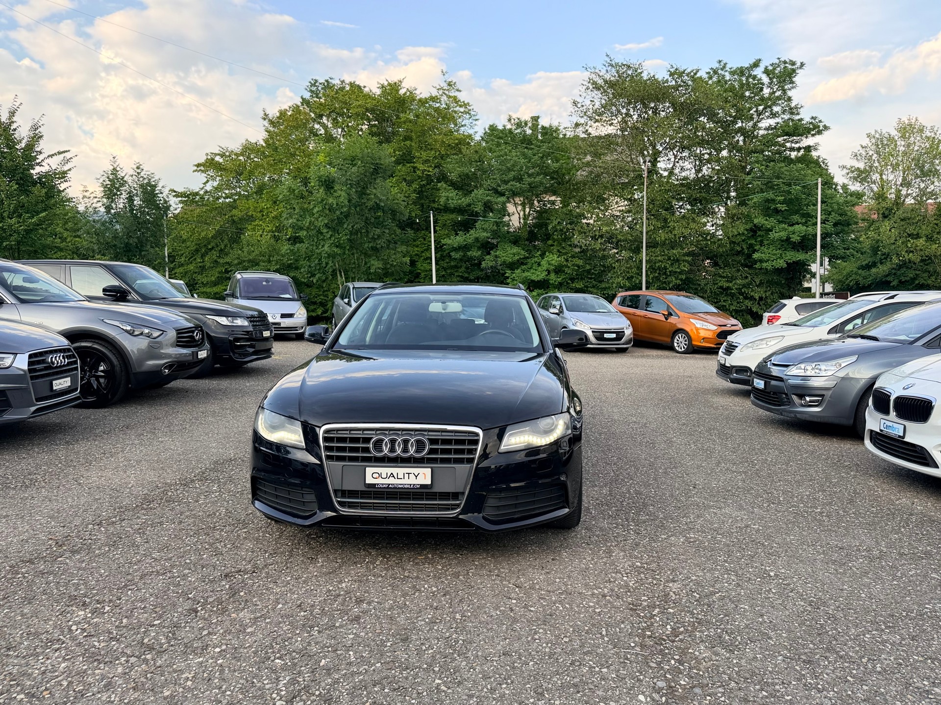 AUDI A4 Avant 1.8 TFSI multitronic-image-16