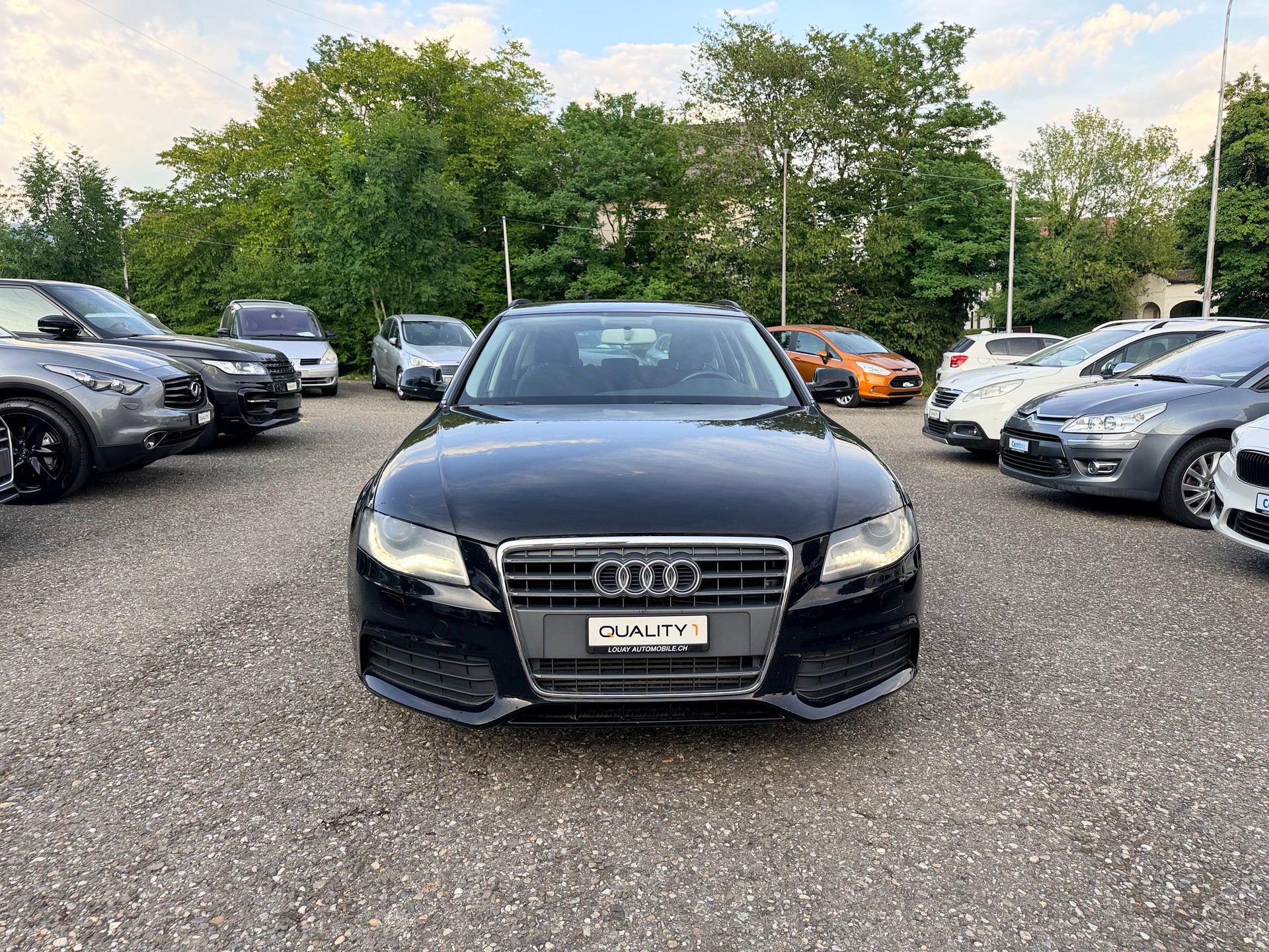 AUDI A4 Avant 1.8 TFSI multitronic-image-2