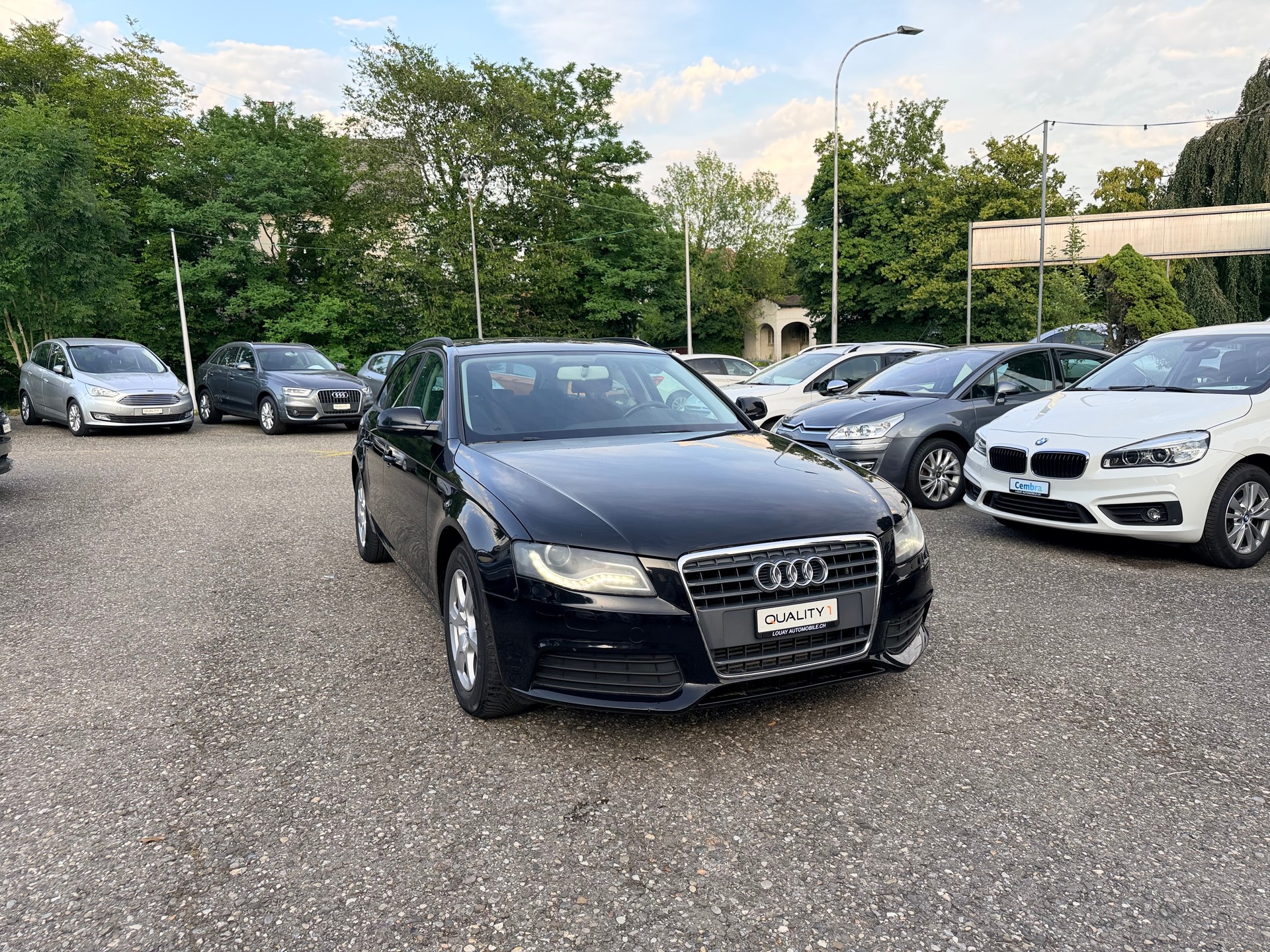 AUDI A4 Avant 1.8 TFSI multitronic-image-1