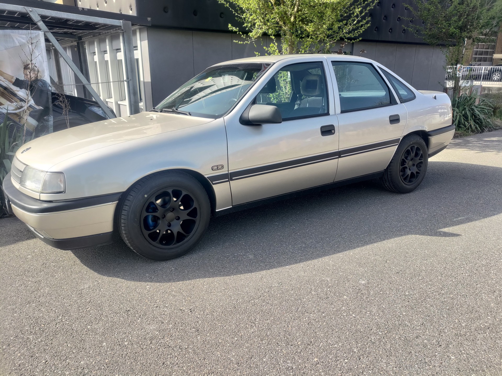 OPEL 2.0i CD-image-0