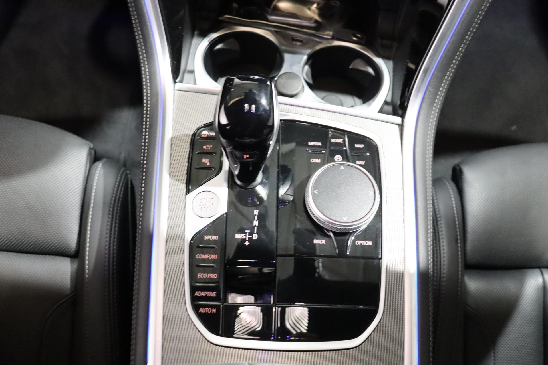 BMW 840d xDrive Gran Coupé-image-10