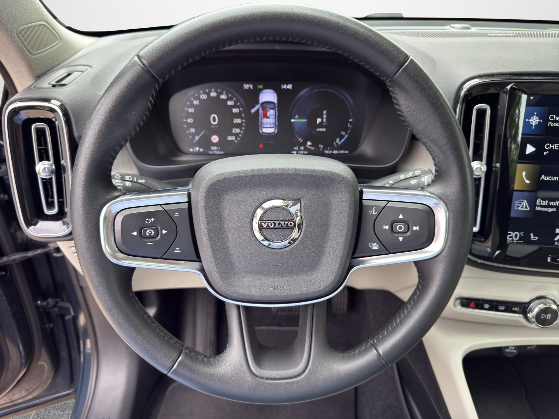 VOLVO XC40 T5 TwE Inscription Expression DCT-image-9