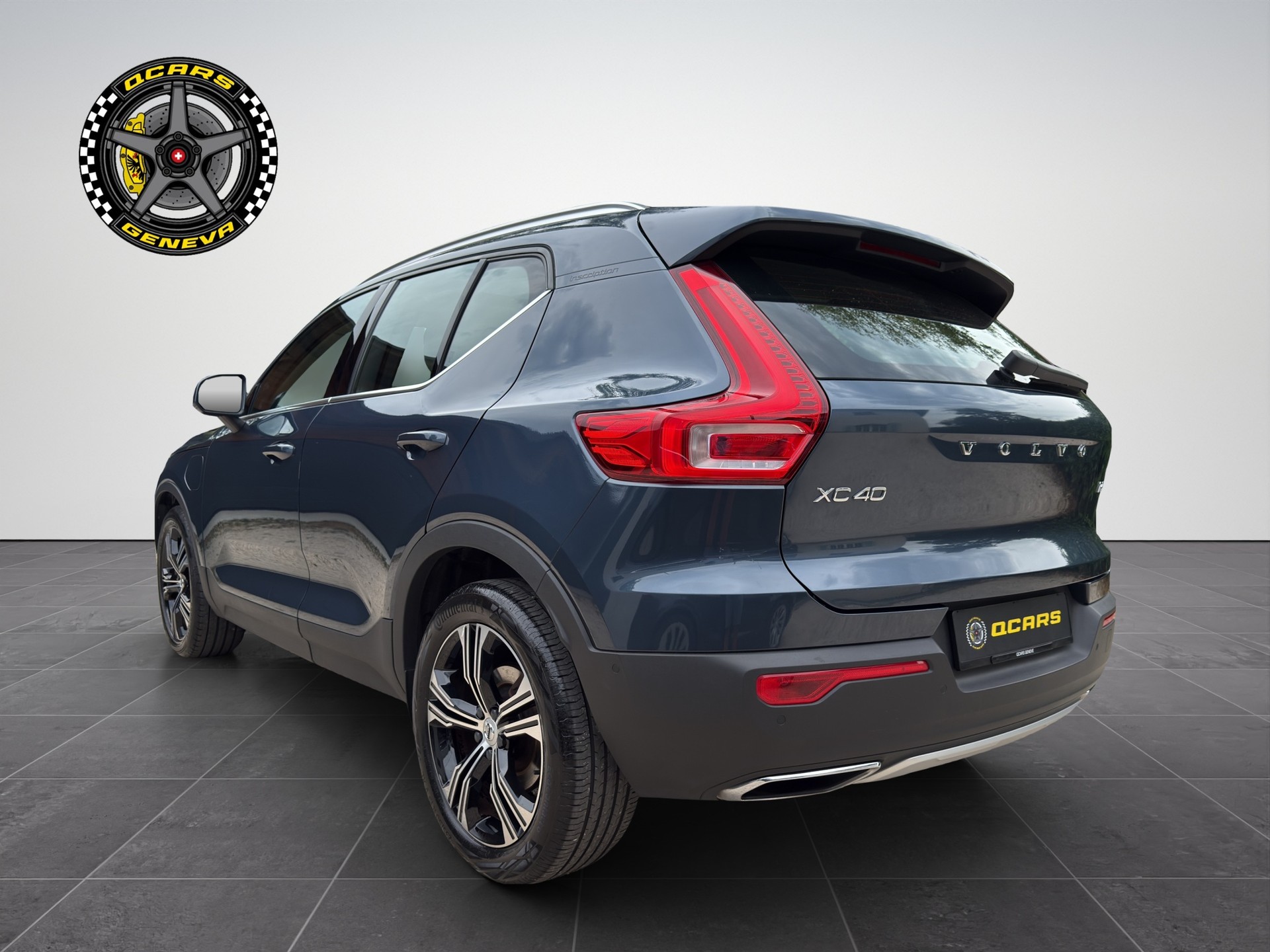 VOLVO XC40 T5 TwE Inscription Expression DCT-image-2
