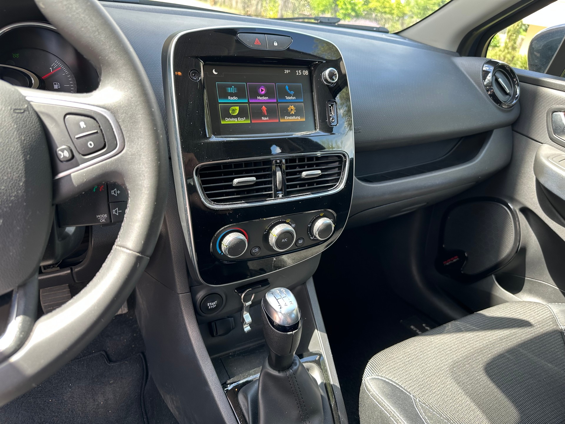 RENAULT 0.9 TCe Zen S/S-image-8