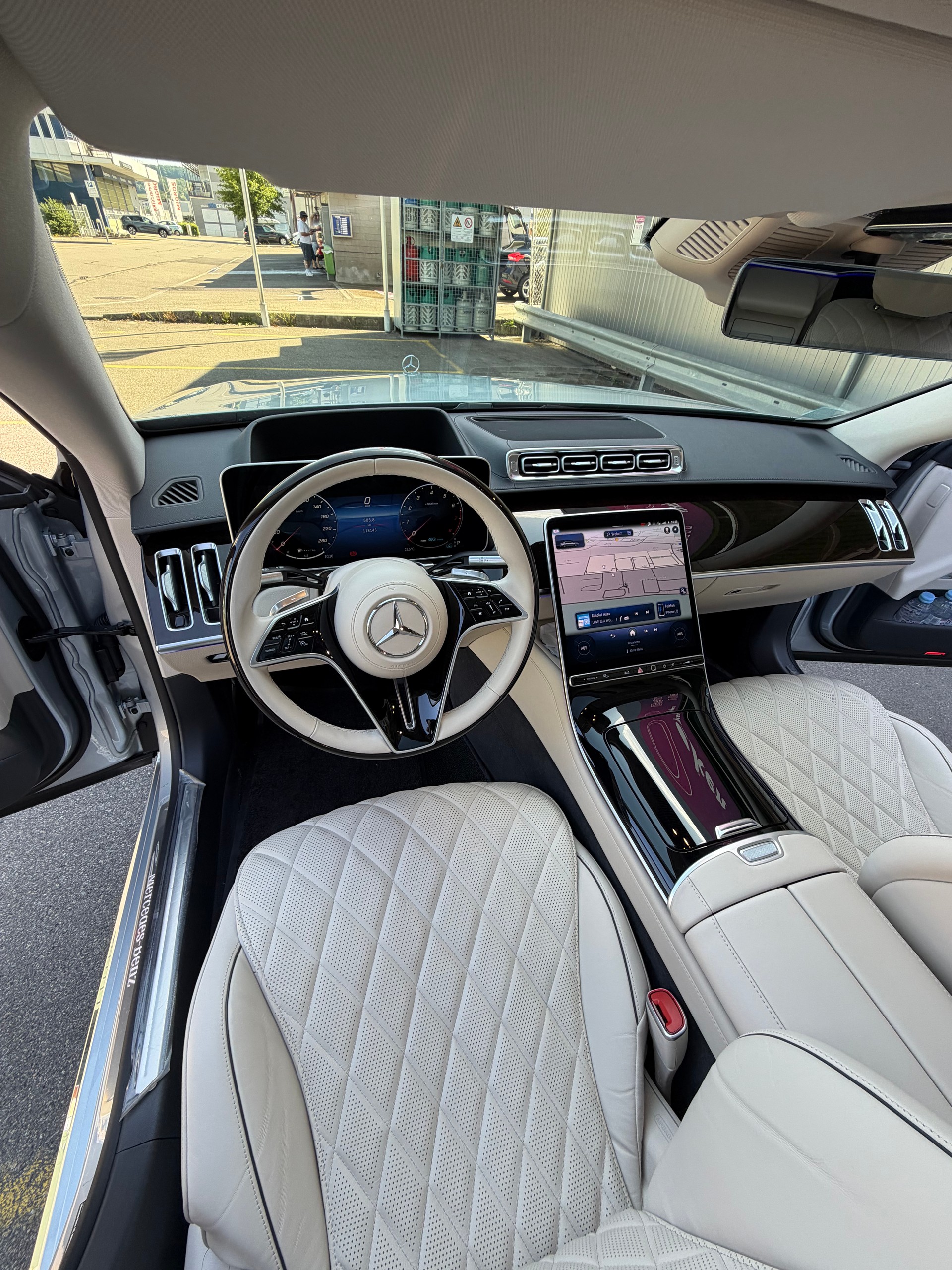 MERCEDES-BENZ S 500 V6 AMG Line 4matic lang-image-3